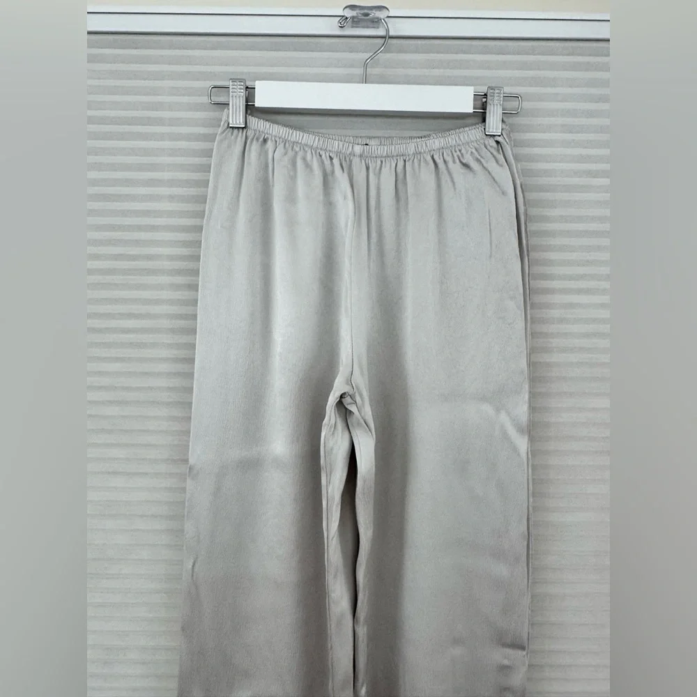 Zara SATIN EFFECT STRAIGHT LEG PANTS SILVER  size XS - Picture 12 of 17